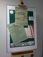 Osobna ekspozycja w antyramie ustawionej na sztaludze: plakaty Wieloboju Masowego zorganizowanego w Ktrzynie (1962 r.), Festynu Sportowego w Dziadowie (1967 r.) oraz Mistrzostw Europy Klasy 420 (1972 r.).